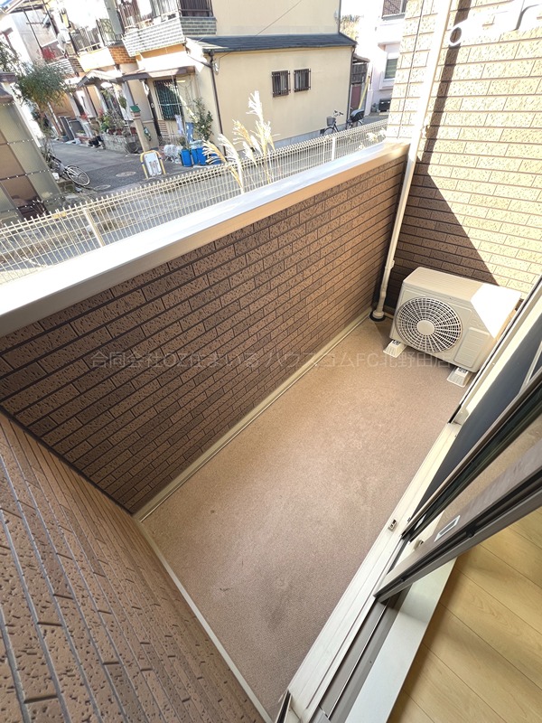 16/27 バルコニー