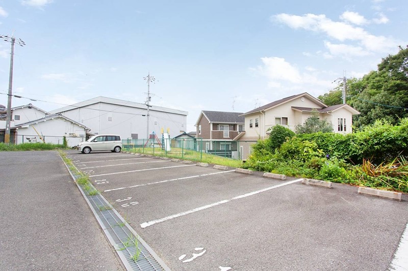 17/20 駐車場