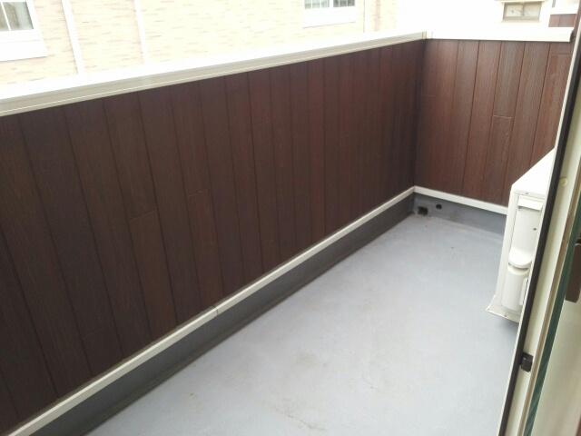 13/20 バルコニー