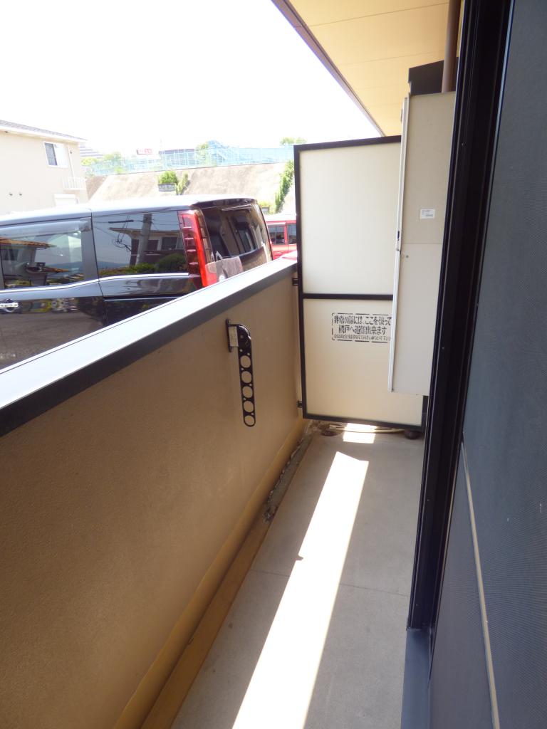 18/27 バルコニー