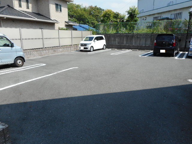 20/21 駐車場