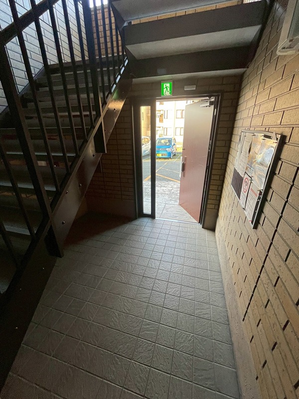 2/9 エントランス