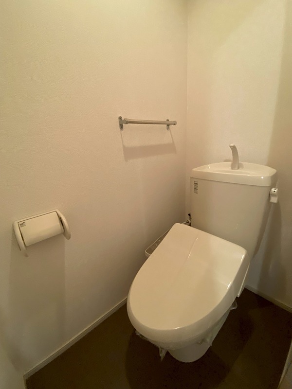 13/30 トイレ