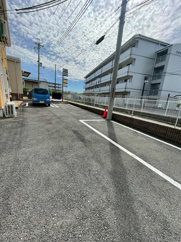 21/30 駐車場