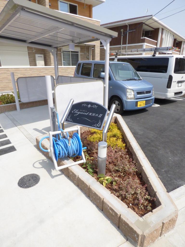 22/29 エントランス