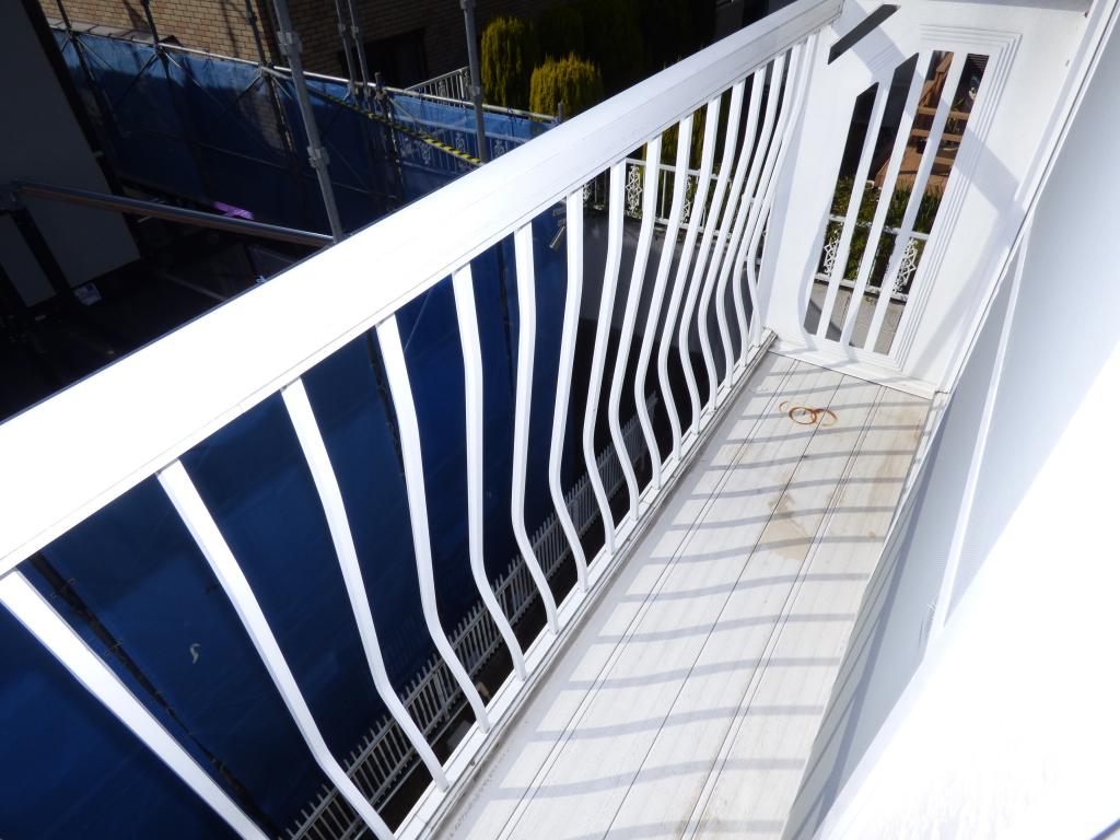 15/27 バルコニー