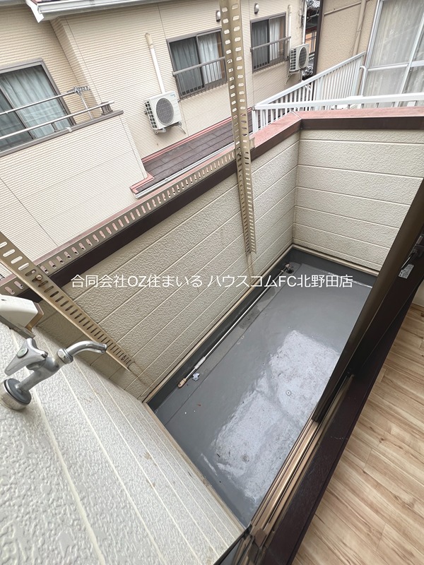 16/22 バルコニー