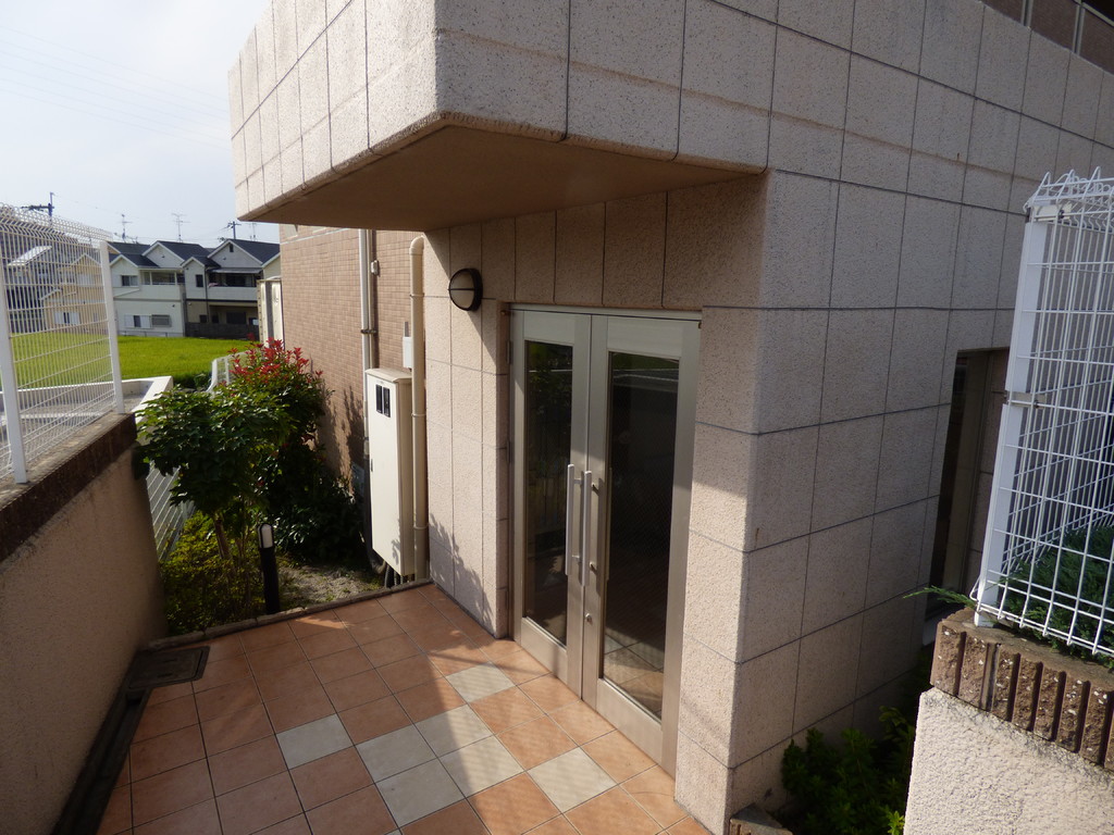 2/8 エントランス