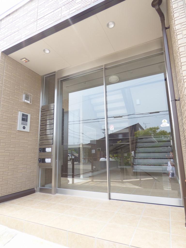 2/5 エントランス