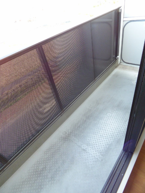 18/28 バルコニー