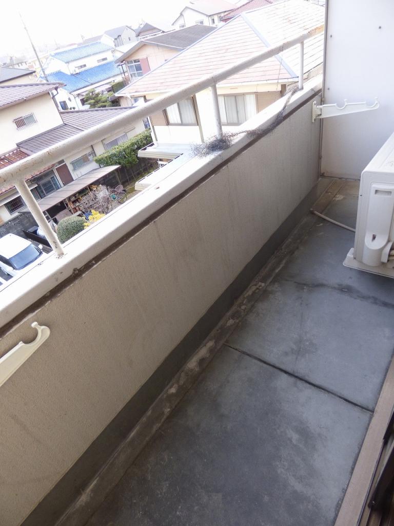 15/18 バルコニー