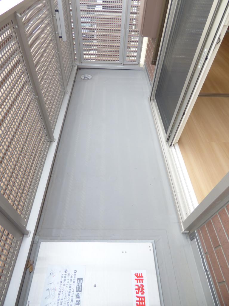 15/26 バルコニー