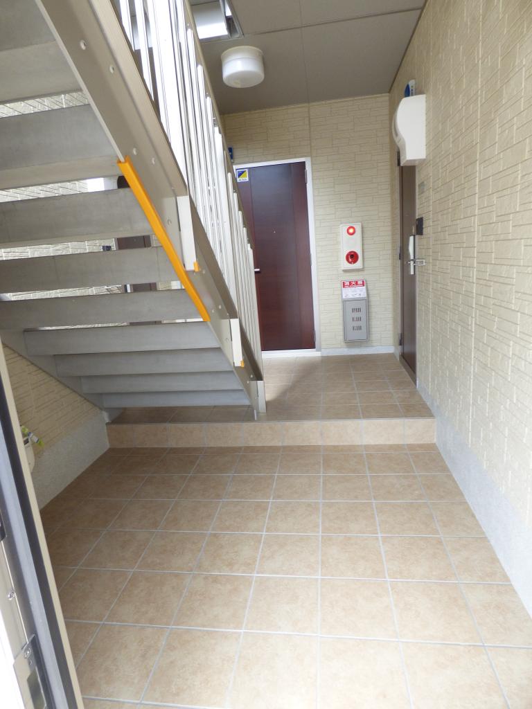 20/29 エントランス