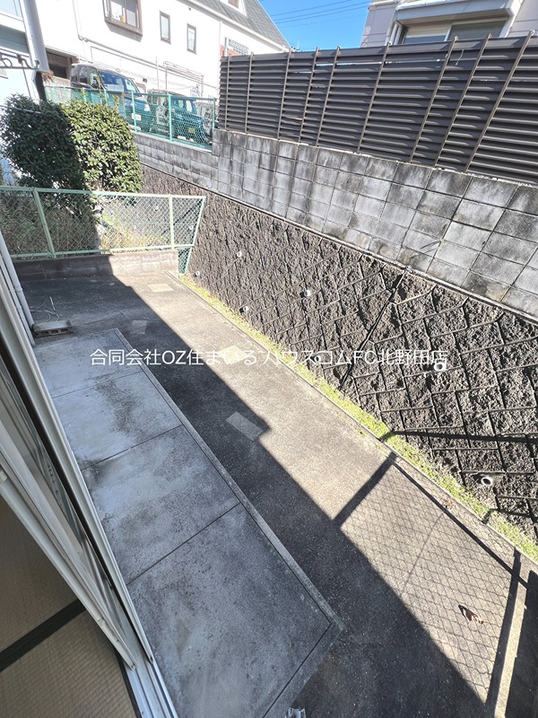 18/29 バルコニー