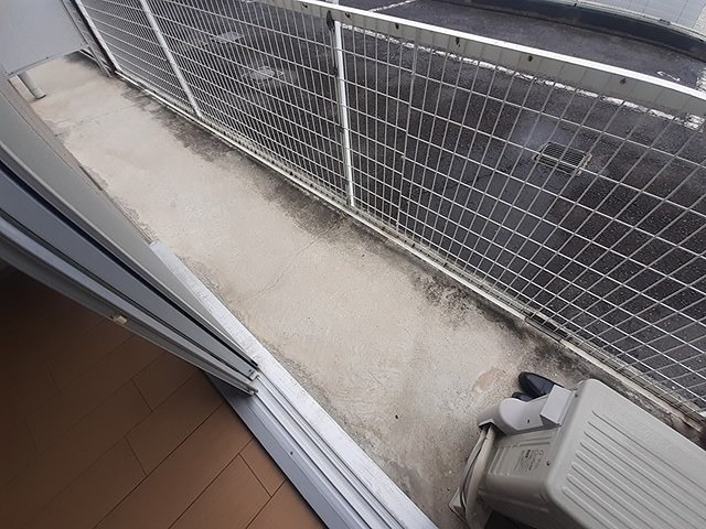 13/25 バルコニー