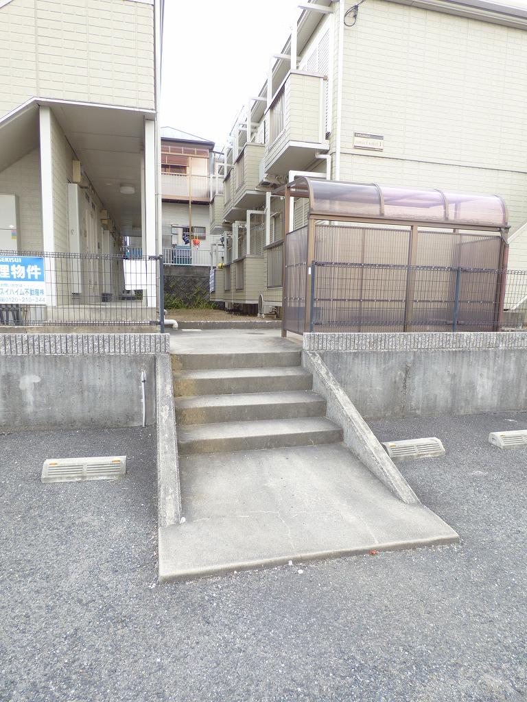 20/22 エントランス