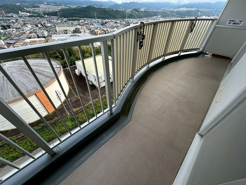 16/26 バルコニー