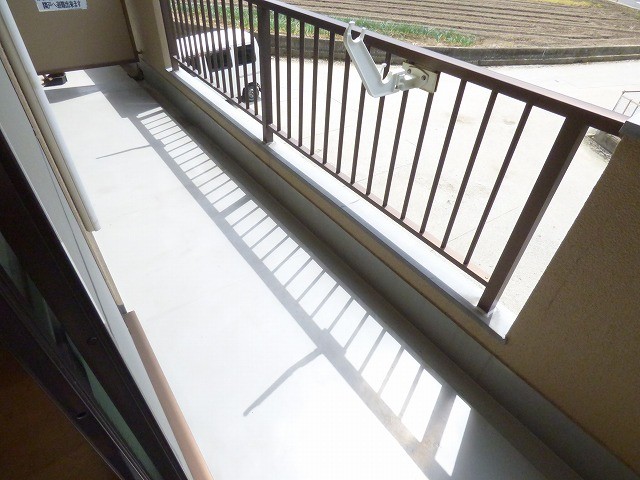 13/23 バルコニー