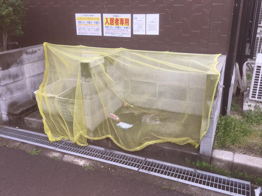 16/19 エントランス