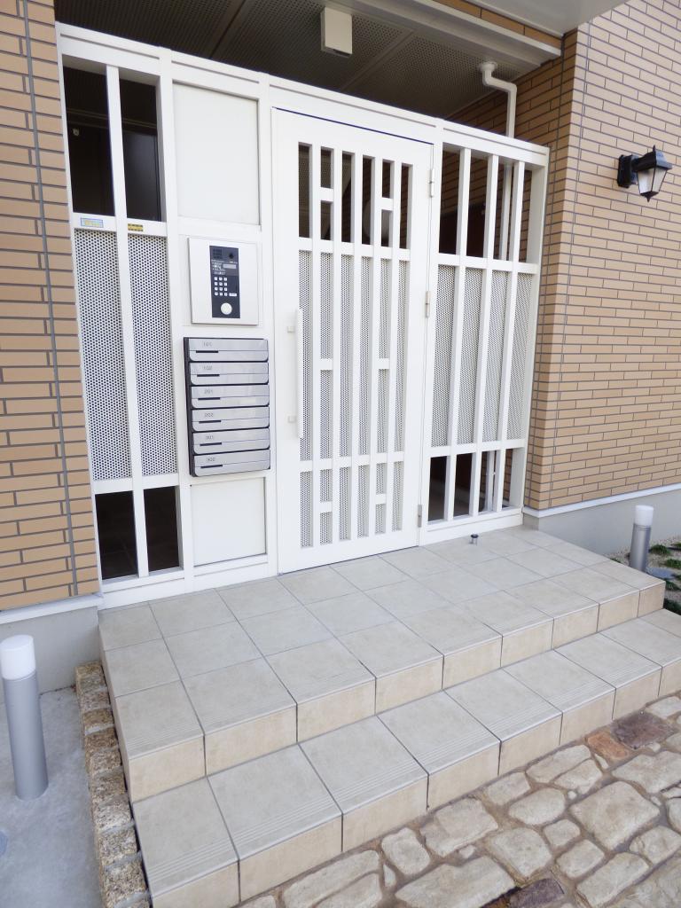 2/13 エントランス