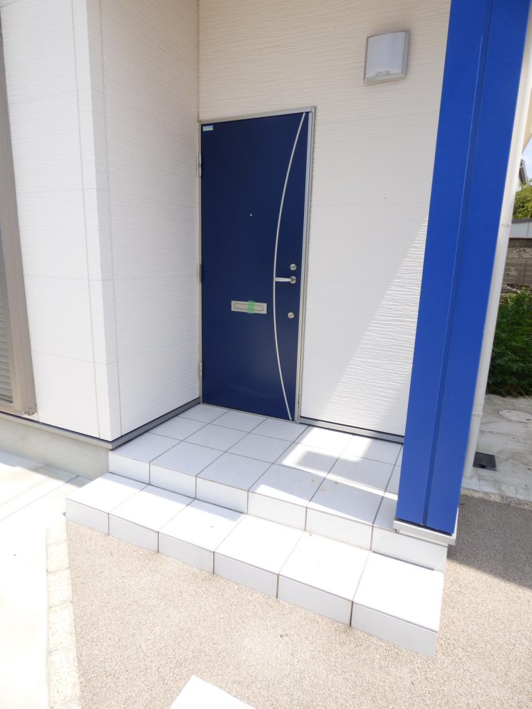 20/28 エントランス