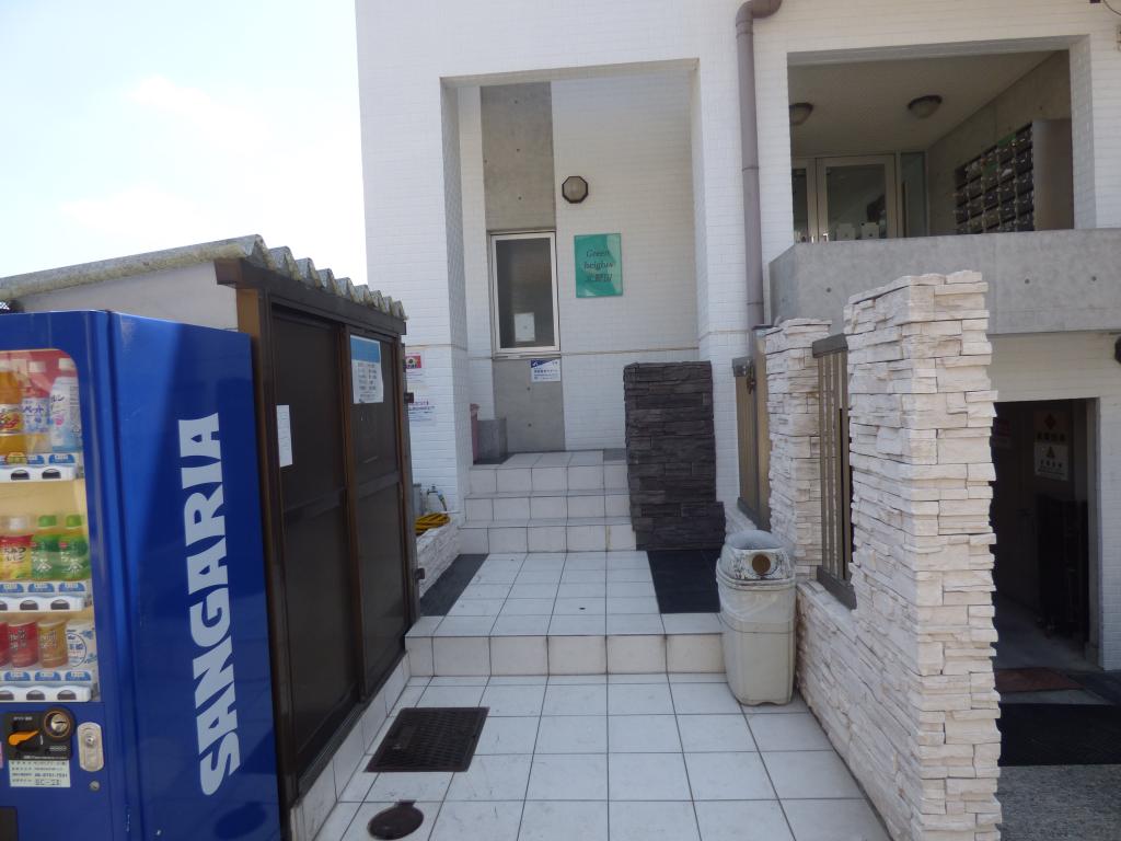 20/28 エントランス