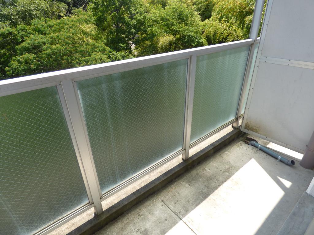 14/28 バルコニー