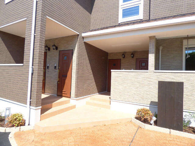 20/30 エントランス