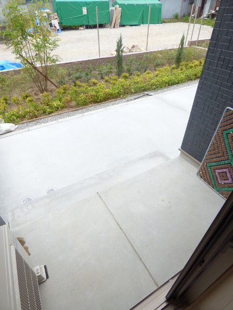 13/23 バルコニー