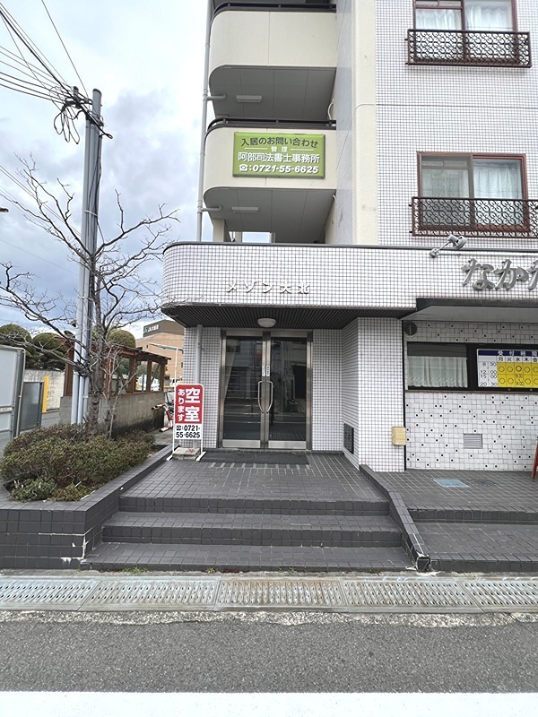 26/30 エントランス