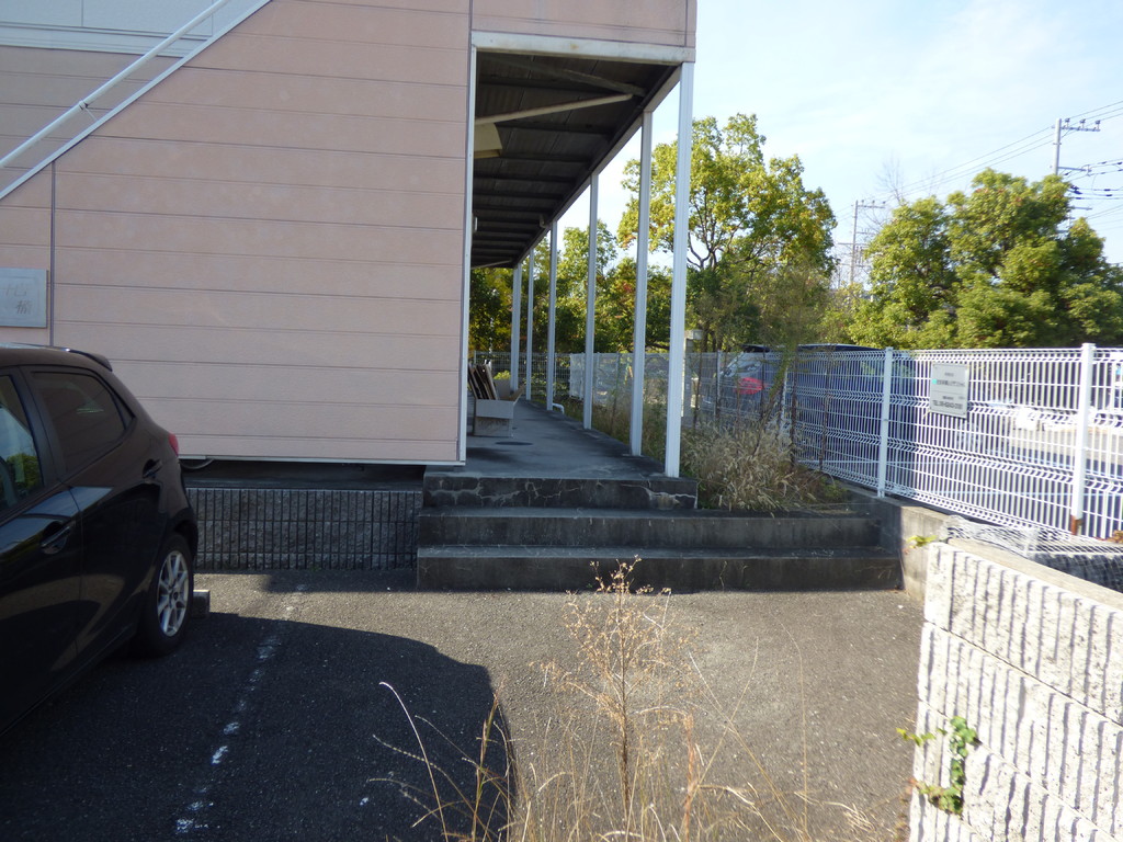 15/21 エントランス