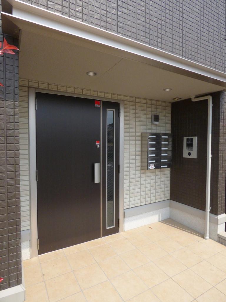 17/27 エントランス