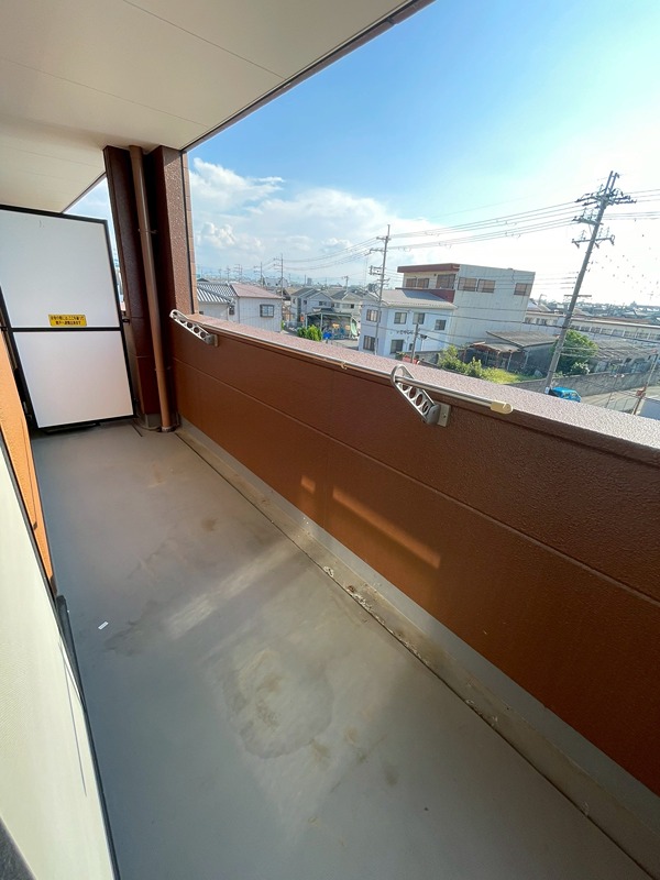14/23 バルコニー