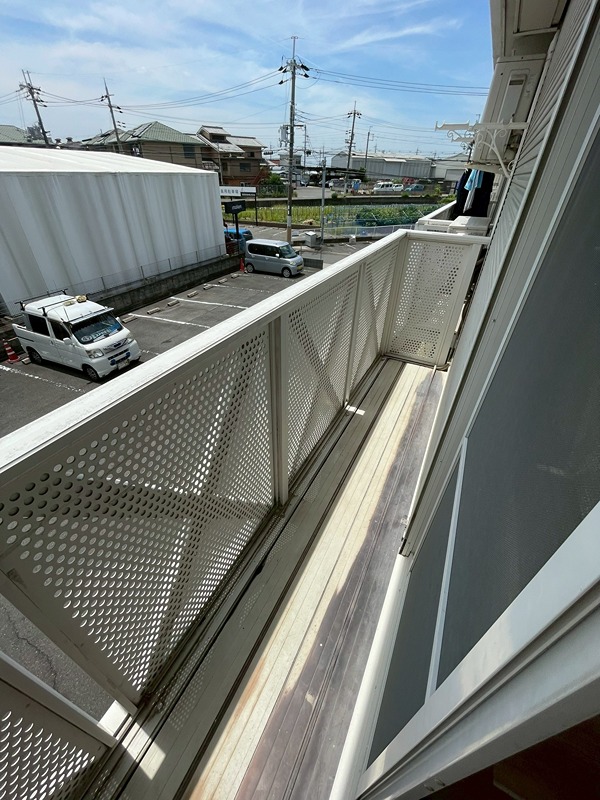 16/27 バルコニー