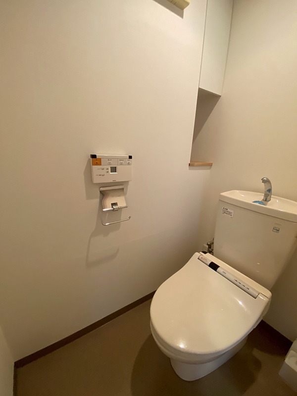 17/30 トイレ