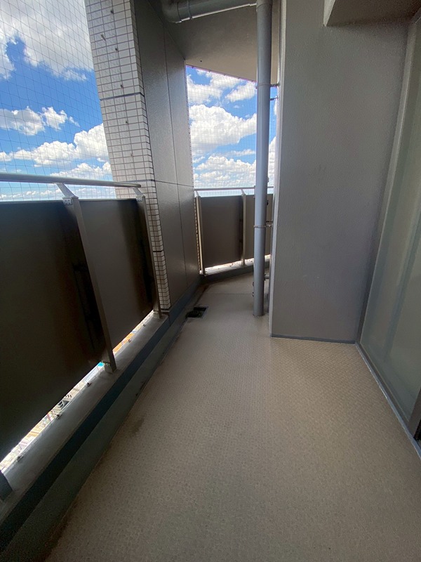 20/30 バルコニー