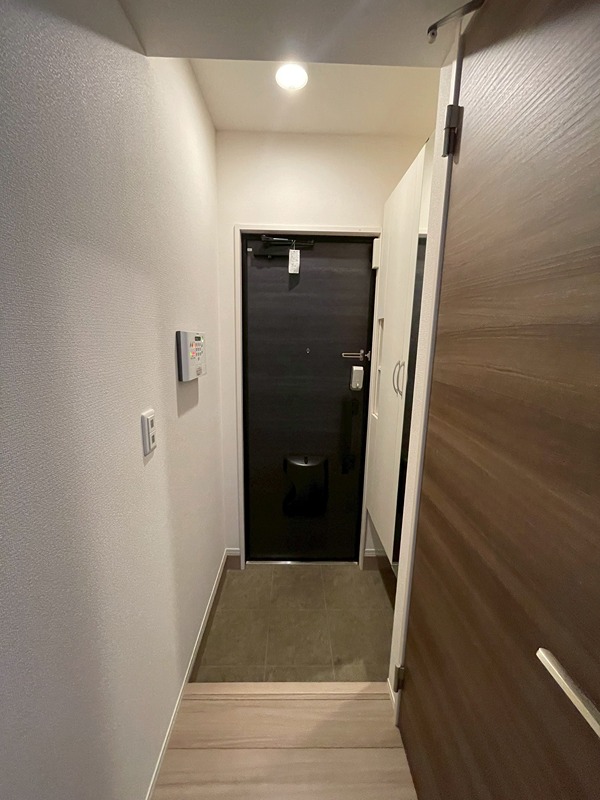7/24 玄関
