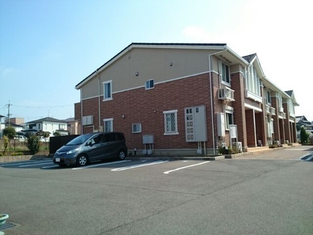 16/18 エントランス