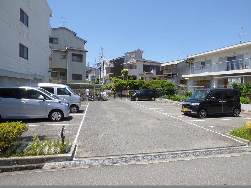 4/6 駐車場