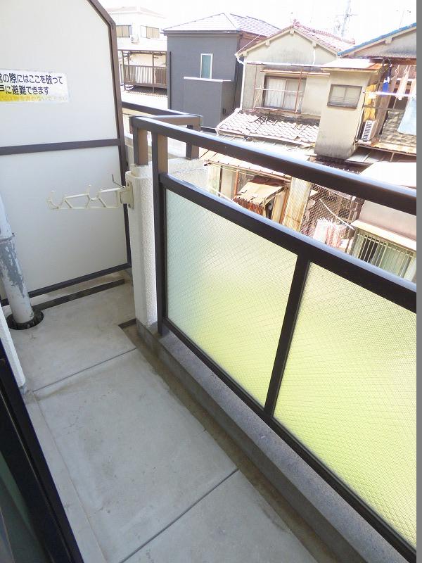 18/28 バルコニー