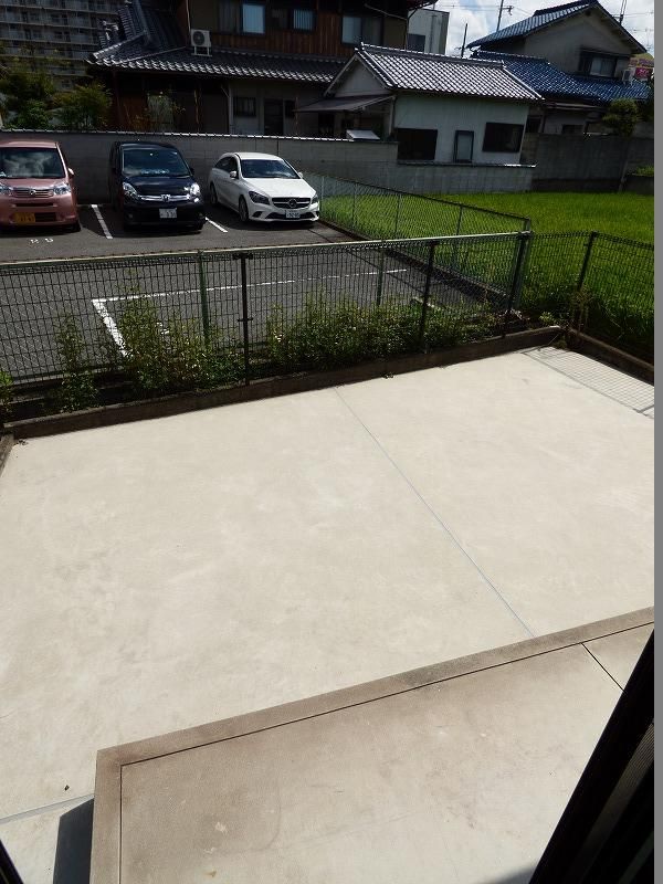 15/28 バルコニー