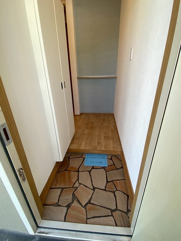 14/29 玄関