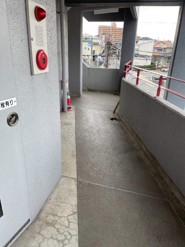 2/3 エントランス