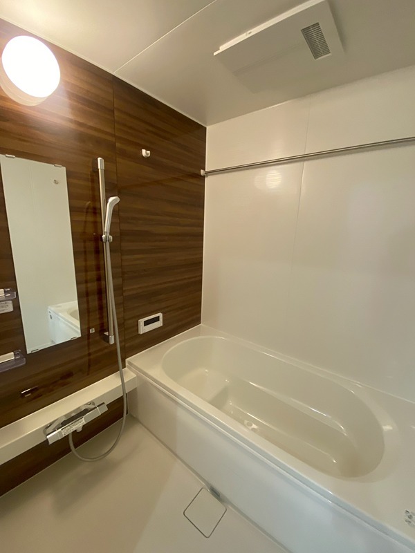 14/30 浴室