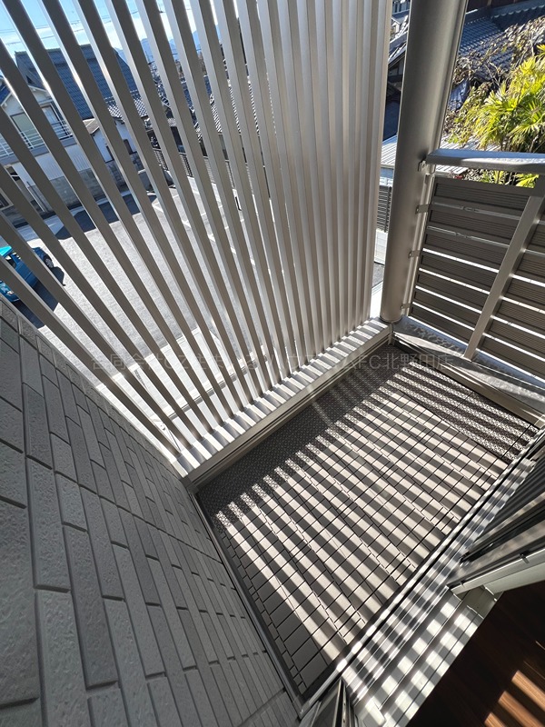 19/30 バルコニー