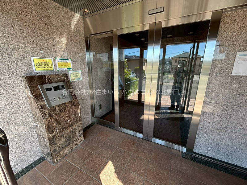 16/24 エントランス