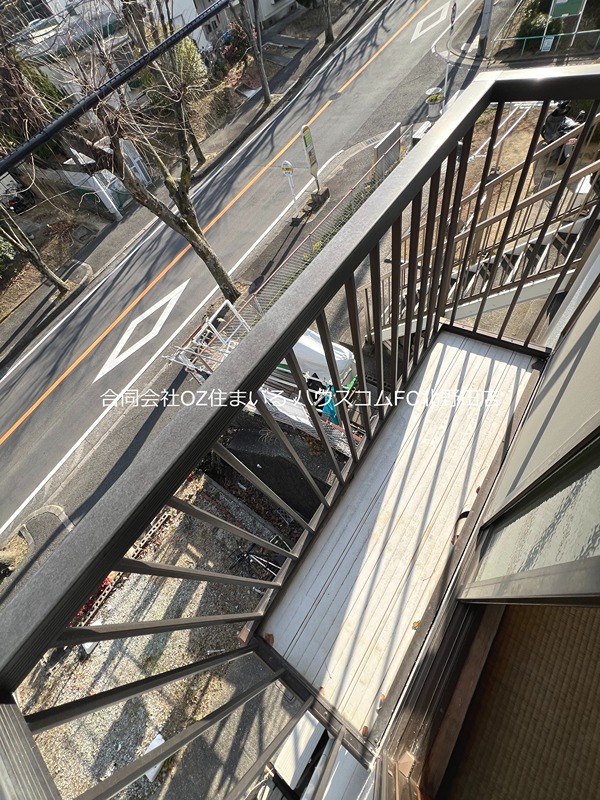 18/27 バルコニー