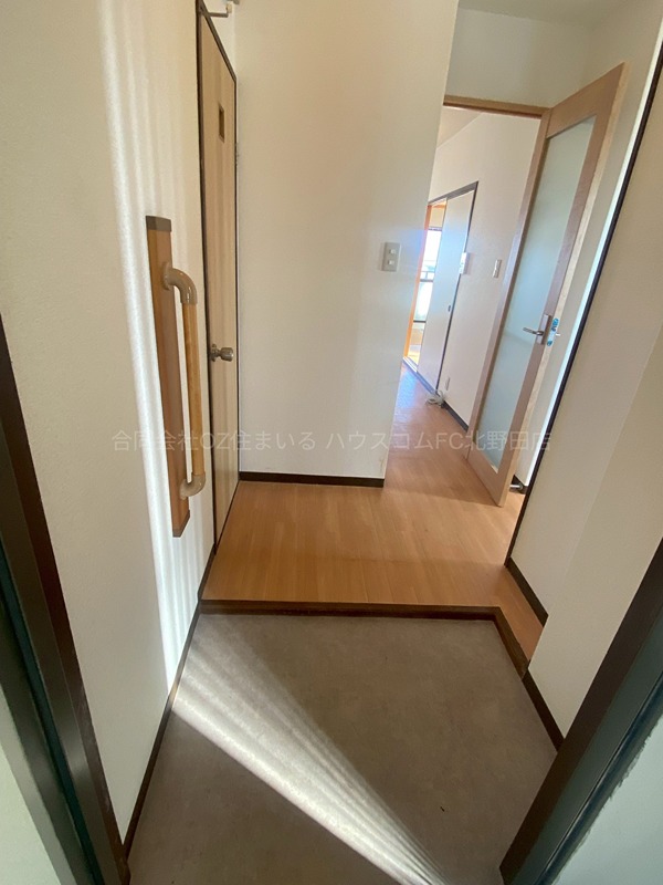 13/30 玄関