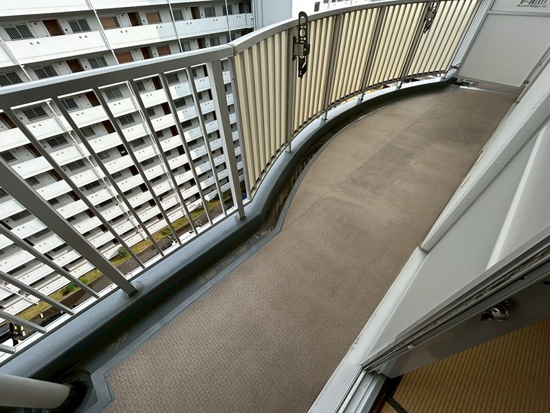 15/22 バルコニー