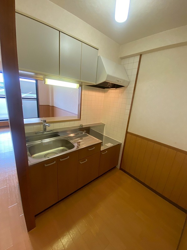14/30 キッチン
